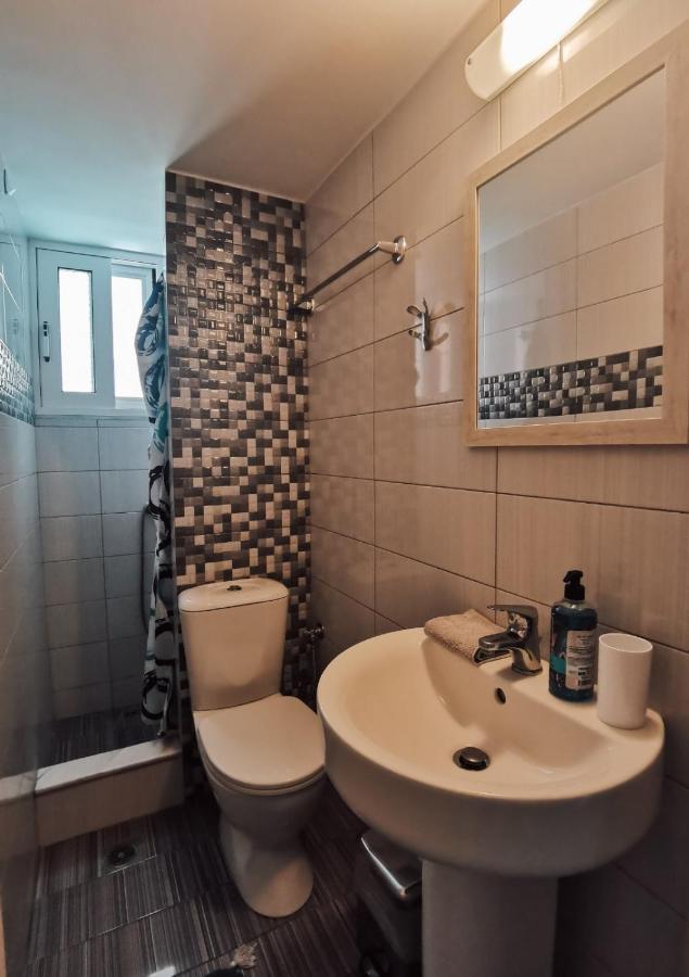 Chalkís Efrosini Downtown Apartment מראה חיצוני תמונה